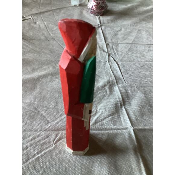 Christmas Vintage 1990's Folk Art Wood Carved Santa Figure Holding Tree - Picture 5 of 5